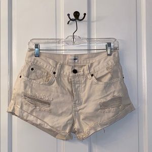 Amuse Society Off White Wash Denim Shorts